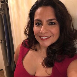 Meet your Posher, Julie